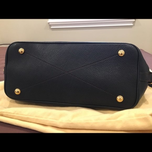 Louis Vuitton Mahina Leather Stellar PM Laser Cut - Picture 6 of 8